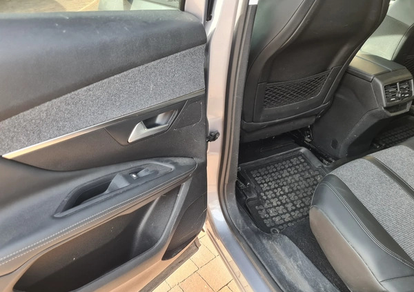 Peugeot 3008 cena 84000 przebieg: 147512, rok produkcji 2019 z Lądek-Zdrój małe 352